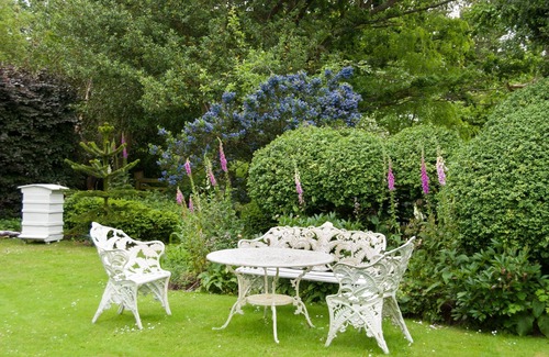 Saxmundham Cottage | A quirky character cottage in a Nature Reserve - Cissys Cottage