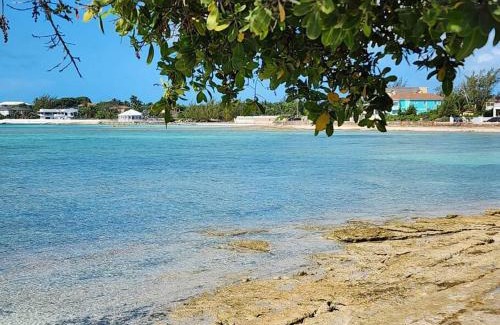 Nassau Apartment | A rare find