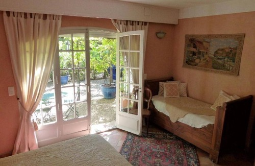 Sainte-Maxime House | A REAL LITTLE CORNER OF PARADISE AMIDST MOUNTAINS-MASSIF DES MAURES