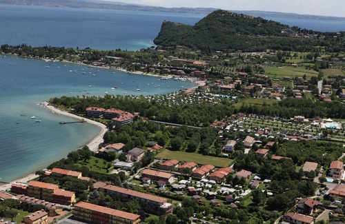 Pieve Vecchia House | A relaxing vacation a stone's throw from Lake Garda