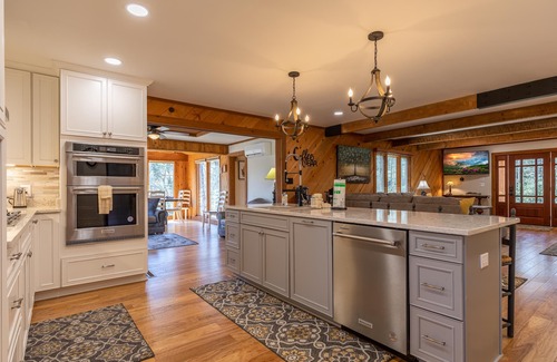 Sugar Grove House | A River Cliff View- 5 acres, riverfront, hot tub, firepit, pet friendly