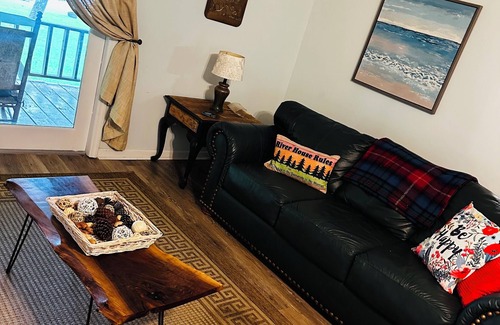 Rogersville Cottage | A River Front Paradise