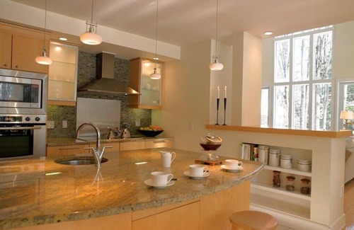 Saratoga Springs House | "A River Runs Through It"—10-acre estate, European luxury minutes from downtown
