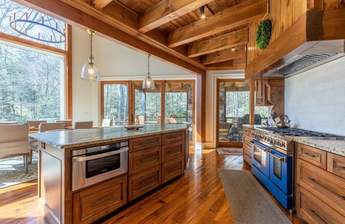 Blowing Rock House | A Robins Nest Brand New Creekside Home with Hot Tub and Game Tables