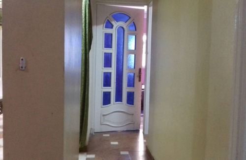 Al-Muntazah Apartment | A room w/2 beds/FP in Alex - 20 mins from the sea