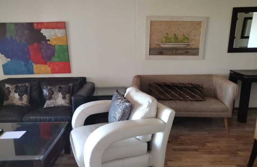 Sandown Apartment | A safe, modern family space 5-min away from the Famous Sandton City