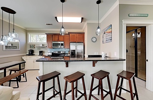 Avalon Beach Estates House | A Sea-esta