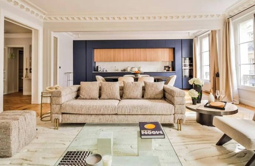 Saint-Thomas-d'Aquin Apartment | A SERENE RETREAT & COMBINATION OF LUXURY, COMFORT, AND LOCATION-RUE DE GRENELLE