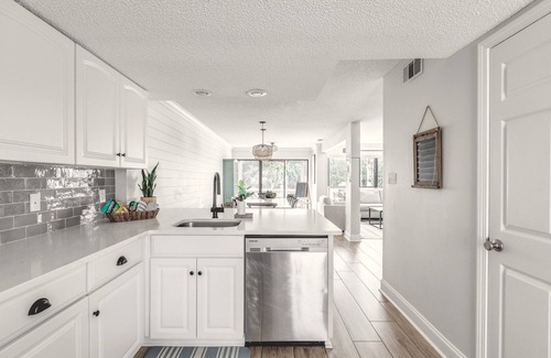 Miramar Beach House | A Shore Thing - Quiet Home with 2 Golf Carts!