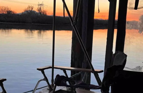 Bethel Island Boat Rental | A Shore Thing