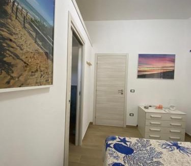 San Pietro in Bevagna House | A soli 10 minuti a piedi dal mare più bello! Villa casa vacanza Silvana e Roni