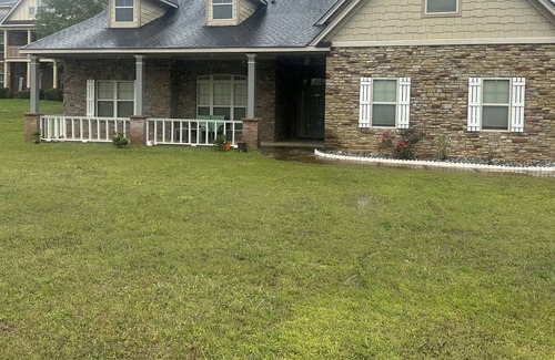 Fort Mitchell House | A spacious and peaceful home near Tri-City