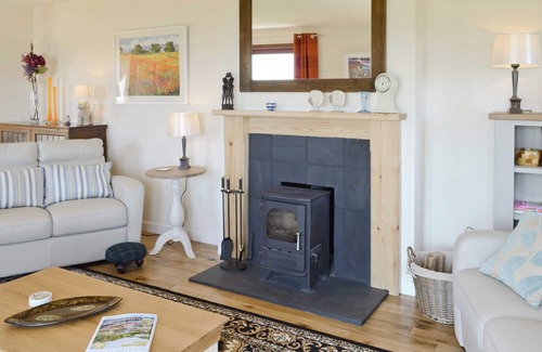 Ullapool Cottage | A spacious, detached property just 200 yards from the beach.