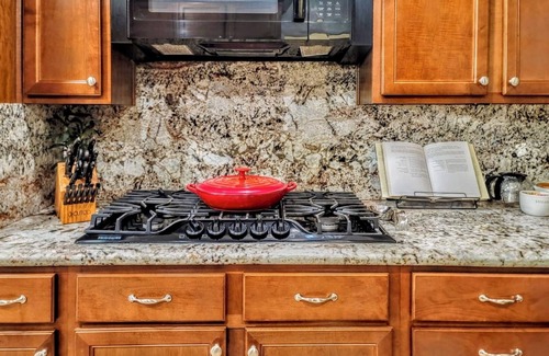 Walnut Valley House | A Spanish Colonial Estate in West Covina with WiFi, AC, pool and pet friendly.