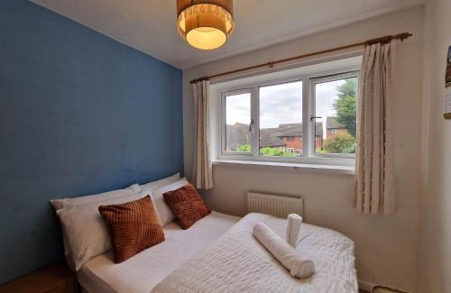 Rugby House | A spare room in a quite cul de sac