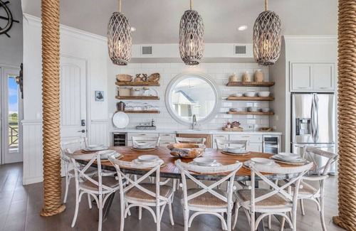 Sands Of Kahala Beach Apartment | A Step Into Paradise - Galveston
