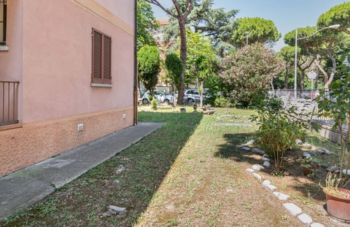San Giuliano a Mare Apartment | A stone's throw from Borgo San Giuliano Apartment