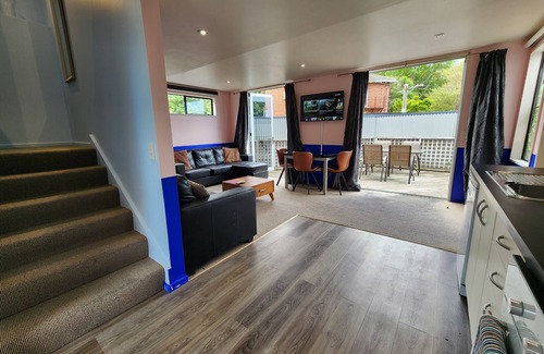 Dunedin City Centre Apartment | A Stones Throw From Town (A-Frame)