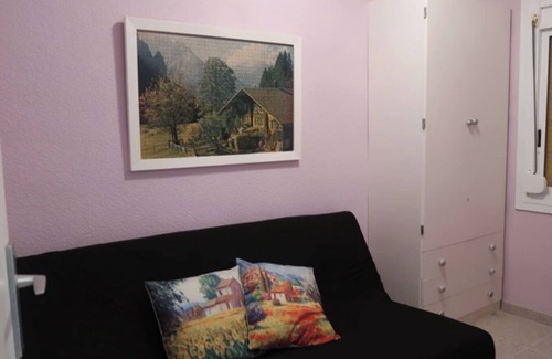Cunit Apartment | A stunning flat all to yourself 30 seconds from the beach