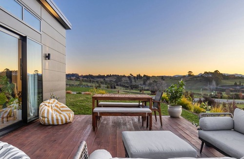 Ruby Bay House | A stunning modern home in a rural setting just a short drive to Mapua village