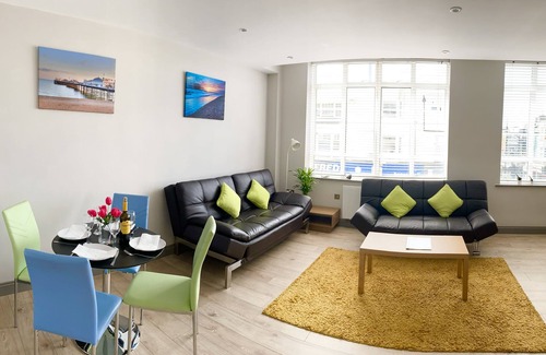 Montpelier Apartment | A stylish Spacious Apartment in the heart of Brighton