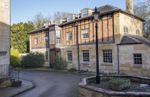 Winchcombe Cottage | A sudeley castle cottage that sleeps 3 guests in 2 bedrooms