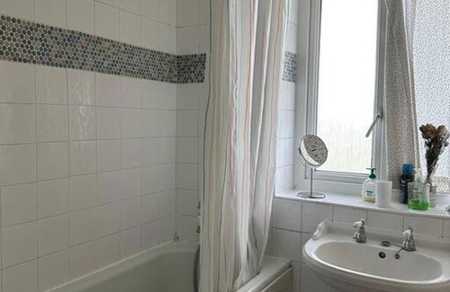 South Camberwell Apartment | A taste of Camberwell & Dulwich!