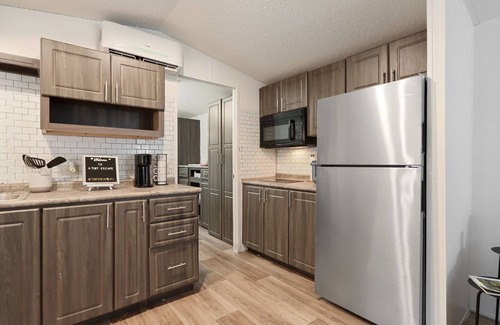 Atlanta House | A Tiny Escape - Minutes away from most ATL attractions