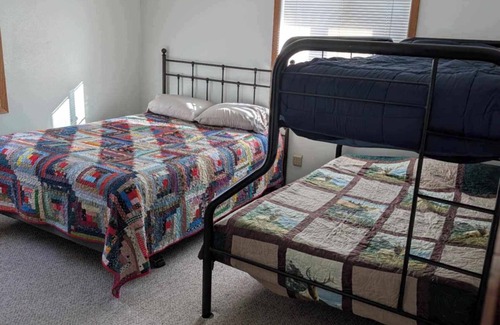 Britton House | A Touch of Green-delightful 2 bdrm house in Britton S.D. with Garage.