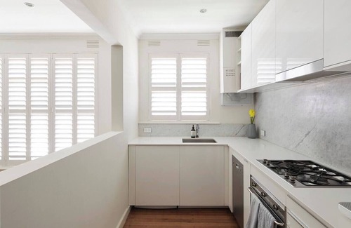 South Yarra Apartment | A Touch of Tuscan Charm off Toorak Road
