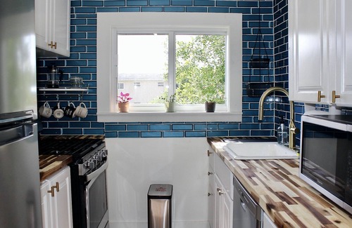 Mango Groves House | A Tropical Beauty🏝🏠 Historic Charm + Modern Luxury