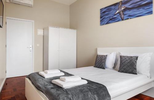 Santa Cruz House | A ver o mar rooms - Santa Cruz city center