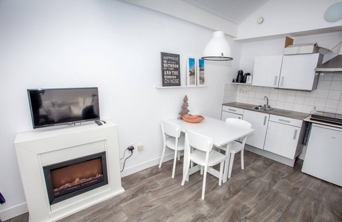 Zandvoort Apartment | A very nice private beach house only 175m from the south beach. Near the beach.