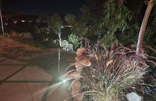 West Hills House | A view house