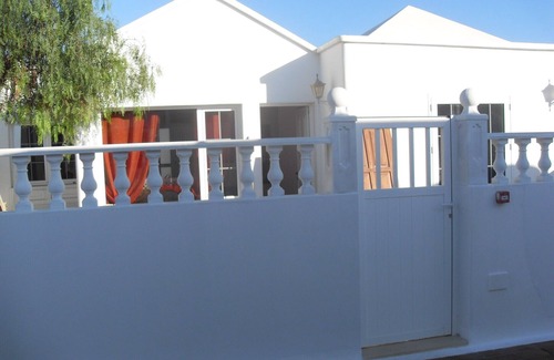 Arrecife Villa | a villa in a complex