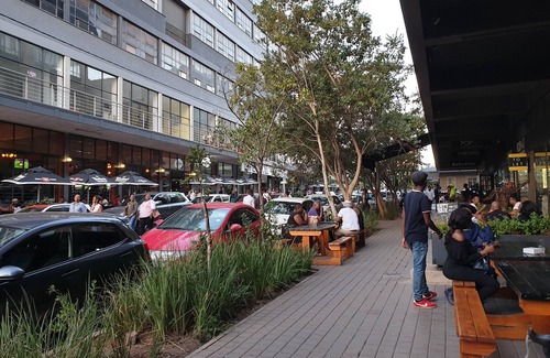 Downtown Johannesburg Apartment | A visit to Joburg! Stay in Maboneng! Downtown Johannesburg