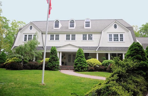 Southold Bed & Breakfast | A Walk in the Woods Bed and Breakfast