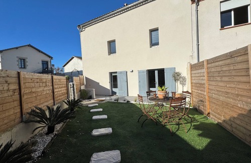 Casteljaloux House | A warm and welcoming home