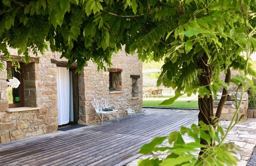 La Baronia de Rialb Cottage | A Water House (full rent) 8-16 people