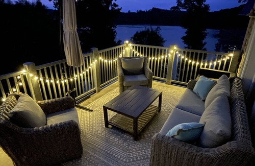Andersonville Condo | A waterfront retreat at Makin' Memories Lake House