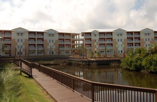 Waterside Village Condo | A Waterside Village Unit 407
