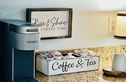 Tilghman House | A week in July just opened up! Steamed crabs on us!