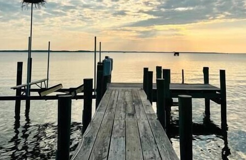 Tilghman House | A week in July just opened up! Steamed crabs on us!