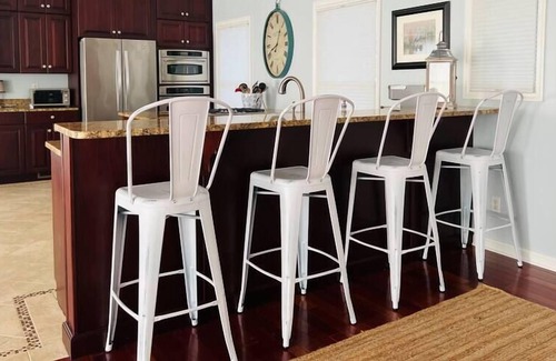 Tilghman House | A week in July just opened up! Steamed crabs on us!