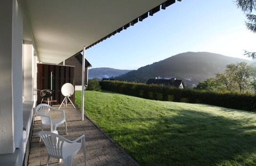 Winterberg Apartment | A well-maintained apartment in a family house in a quiet residential area, with a magnificent view of the surroundings of Silbach