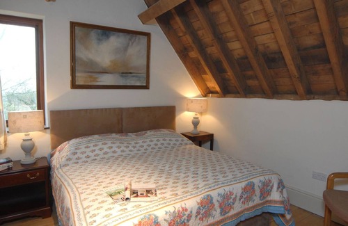 Chipping Campden House | A wonderfully restored barn and a fabulously spacious home away from home.