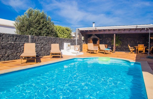 Tao Villa | A1 Casas Y Villas juani y juan lanzarote (tomaren) Free WiFi
