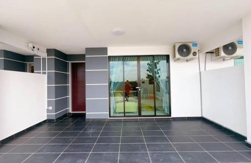 Tebrau House | A16 Tebing Dato Onn 9