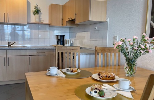 Sahlenburg Apartment | A2.4 - modern vacation apartment with balcony, close to the beach for up to 7 people - House