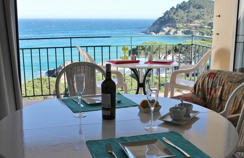 Palamos Apartment | A28º - STUDIO ON THE BEACH- LA FOSCA - PARKING - WIFI